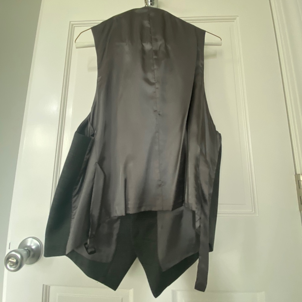 Grey Men’s Vest - Picture 3 of 4